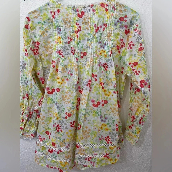 INTRO Floral Pintuck and lace inset blouse Sz Large - Picture 6 of 9